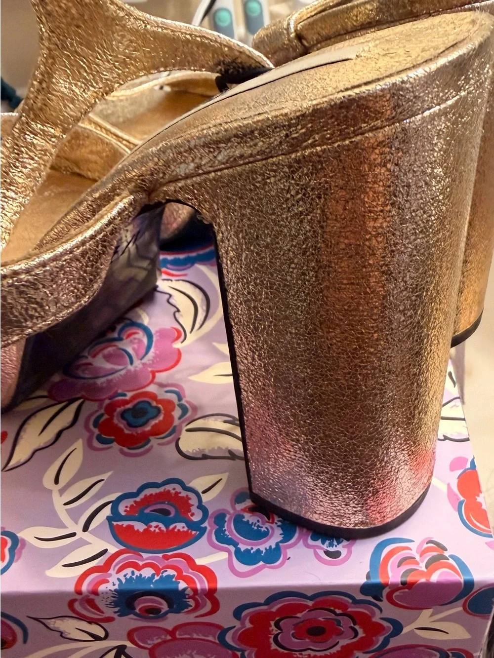 Viral Zara Gold Metallic Block Heel Platform Sandals - Women